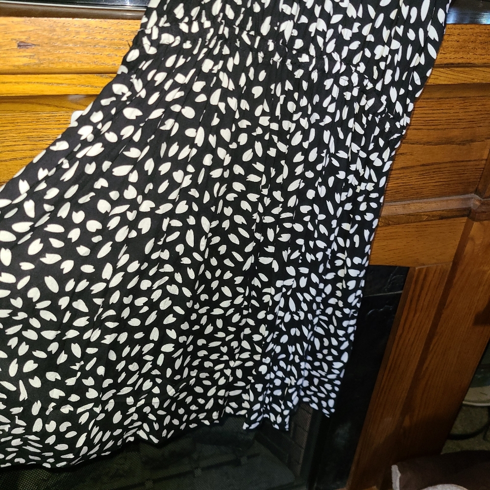 Dress - Picture 4 of 5